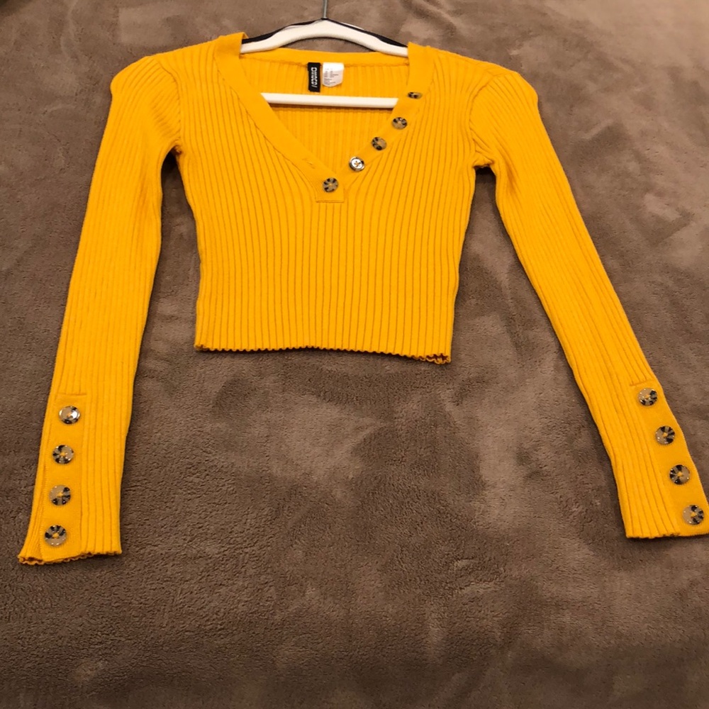 Women shirt
